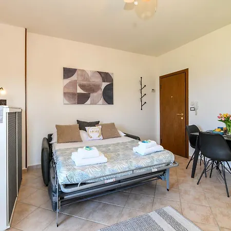Mgh Lakefront Dream Peschiera * Пескьера-дель-Гарда