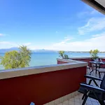 Apartment Mgh Lakefront Dream Peschiera Peschiera del Garda